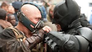 Sonntag, 16.11.2014 um 20:15 Uhr: The Dark Knight Rises In Gotham geht die Angst vor dem Terror um