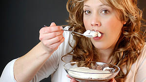 Fettes Essen macht süchtig wie Drogen Werden wir jetzt alle abhängig?