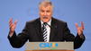 Seehofer bezeichnet Gr&uuml;ne als "Versager"
