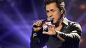 Mike singt "You Are So Beautiful"