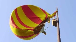 Dramatische Rettung von Ballonfahrern Aktion in 40 Metern Höhe