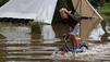 Unwetter &uuml;berschwemmen Region um Rostock