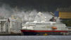Nach Feuer: Kreuzfahrtschiff im Hafen stabilisiert