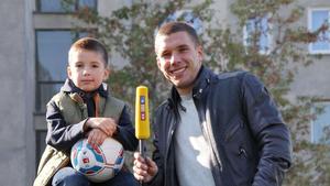 Lukas Podoslski Projektpate 2011 für "RTL - Wir helfen Kindern"