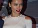 Trotz Minikleid: Wildwuchs bei Adriana Lima