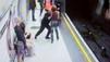 London: Polizei sucht U-Bahn-Schubser