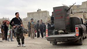 Gewalt in Syrien eskaliert - Journalistin bleibt verschollen In Homs, Syrien, eskaliert die Gewalt durch die Assad-Truppen