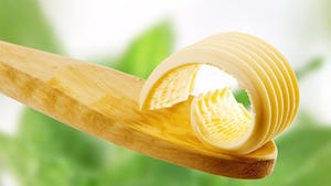 21 Sorten Butter im Test 21 Sorten Butter untersucht, nur vier sind sehr gut. In einer Butter wurde Chloroform entdeckt.