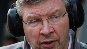 Brawn sicher: Mercedes im Aufwärtstrend Ross Brawn und Mercedes tüfteln an besseren Reifen.