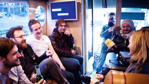Livingston im Exklusiv-Interview mit RTL Musik Livingston (v.l.): Jakob Nebel, Phil Magee, Paolo Serafini, Chis van Niekerk, Beukes Willemsen (Foto: Tea Xuxu Nanuti)