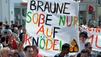 Tausende stoppen NPD-Aufm&auml;rsche