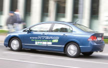Civic Hybrid: Auto für die rechte Spur <b>Der Casus Knacktus</b>
