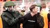 Gewalt im Stadion: Fu&szlig;fesseln f&uuml;r "notorische Hooligans"?