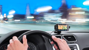 Test: Smartphone-Navi-Apps sind besser als Navis Test: Smartphone-Navi-Apps sind besser als Navis