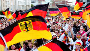 Was ist bei der EM erlaubt, was nicht? EM-Ausnahmezustand: Was geht, was geht gar nicht?