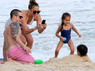 J.Lo-Twins: Badespaß mit Casper Smart