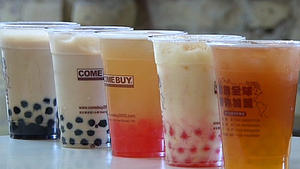 Bubble Tea ist eine Mega-Zuckerbombe Bubble Tea ist das 'In-Getränk'
