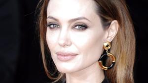 Die verrückten Diät-Tricks der Promis Angelina Jolie schwört auf Diät-Trick mit Knoblauch