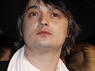 Pete Doherty versteigert Blut-Bild von Winehouse