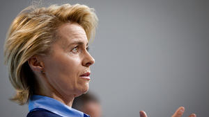 Kritik an von der Leyen: Rentenpläne provozieren Altersarmut Altersarmut, von der Leyen