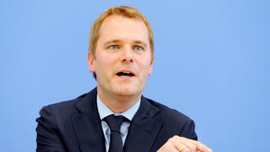 Gesundheitsminister Bahr stellt "Nationalen Krebsplan" vor Gesundheitsminister Bahr, Nationaler Krebsplan,