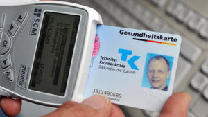 Techniker Krankenkasse will Millionen zurückzahlen TK, Krankenkasse, Prämie