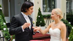 AWZ: Maximilian heiratet Isabelle