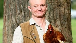 Bauer sucht Frau 2012: Jürgen möchte sich fallen lassen Bauer sucht Frau 2012 Jürgen der heitere Hühnerwirt