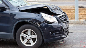 Autoversicherung wechseln und bis 2500 Euro sparen