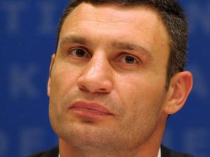 Boxring oder Parlament: Klitschko entscheidet 2013 Boxring oder Parlament: Klitschko entscheidet 2013