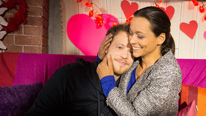 Yvonne de Bark kehrt zu "Unter uns" zurück Unter uns: Yvonne de Bark als Pia Lassner und Patrick Müller als Tobias Lassner