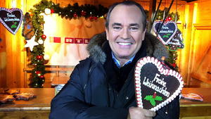 Das Team von "RTL - Wir helfen Kindern" wünscht frohe Weihnachten RTL - Wir helfen Kindern: Wolfram Kons