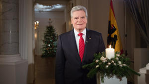 Erste Weihnachtsansprache als Bundespräsident: Gauck ruft zu Mut und Zivilcourage auf Weihnachtsansprache Bundespräsident Gauck