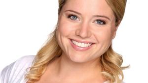 Caroline Frier spielt Bea Meyer AWZ-Star Caroline Frier