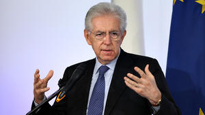Monti zieht in den Wahlkampf – Kirche auf seiner Seite Monti Italien Wahl Berlusconi Kirche