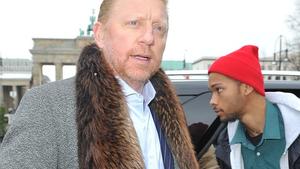"Klappe halten": Boris Becker legt sich auf Twitter mit User an Boris Becker ist sauer