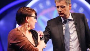 Jauch: "Hier hilft die Blickrichtung eines Mannes!" Kandidatin Claudia bei WWM