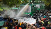Wasserwerfer-Einsatz bei Stuttgart 21: Zwei Polizisten angeklagt