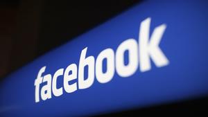 Facebook: Nachrichten an Promis kosten
