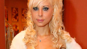 Beauty-OP soll sie zur Barbie machen