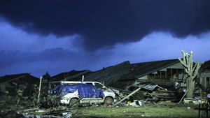 Tornado-Opfer: "Wie im Film 'Twister'"
