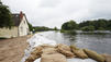 Hochwasser: Weiter gro&szlig;e Gefahr durch durchgeweichte D&auml;mme