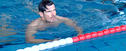 Bachelor Jan zieht im Wasser blank
