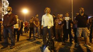 Stiller Protest auf dem Taksim-Platz