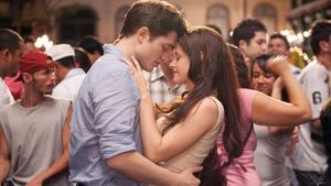 RTL Eventkino am Sonntag, 08.12., um 20.15 Uhr: "Breaking Dawn - Biss zum Ende der Nacht - Free TV Premiere "Breaking Dawn - Biss zum..."
