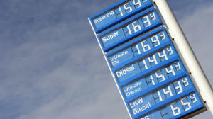Billiger Tanken: Wann ist der Sprit am günstigsten? Benzin und Diesel: Spritpreise schwanken