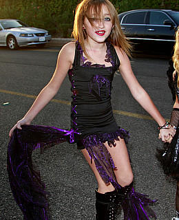 Kinderstars zu sexy jung Noah Cyrus Suri