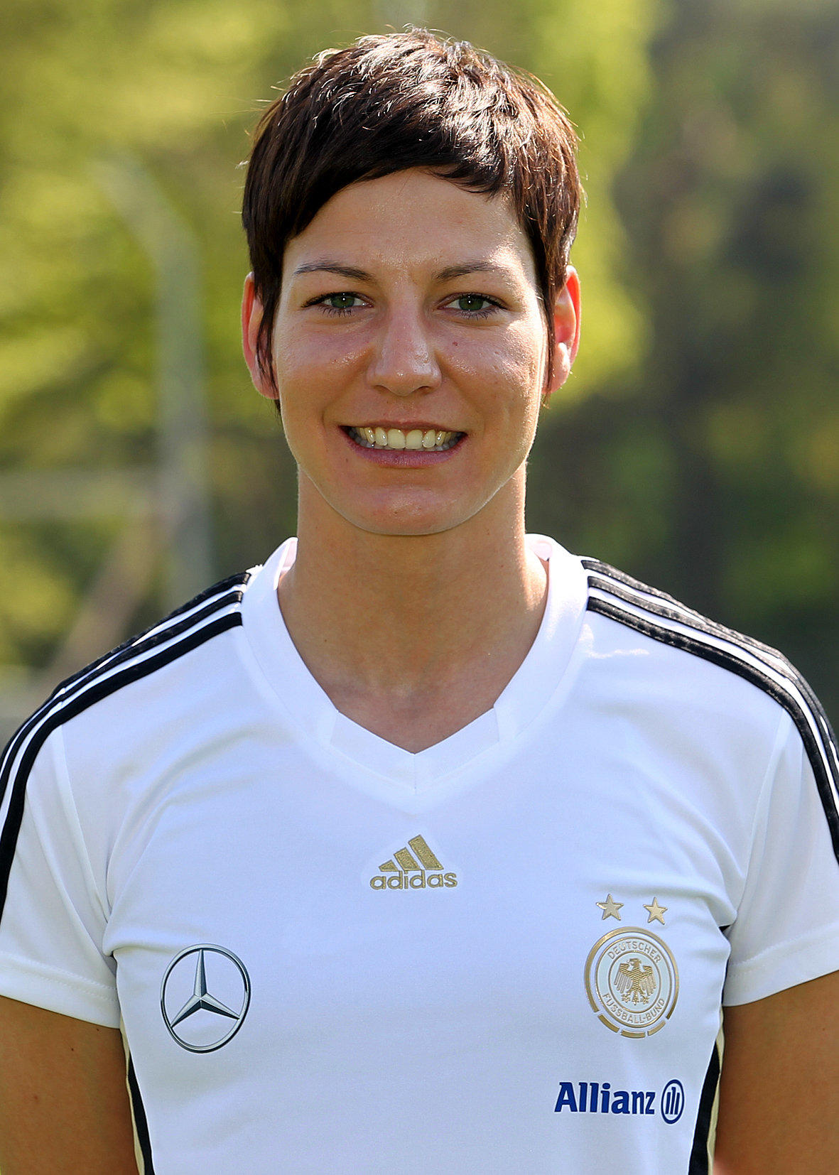 Alles zu Linda Bresonik Linda Bresonik - Bild