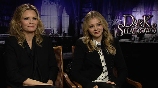 Interview Michelle Pfeiffer & Chloë Moretz zu 'Dark Shadows' Michelle Pfeiffer: Vampire sind so erotisch